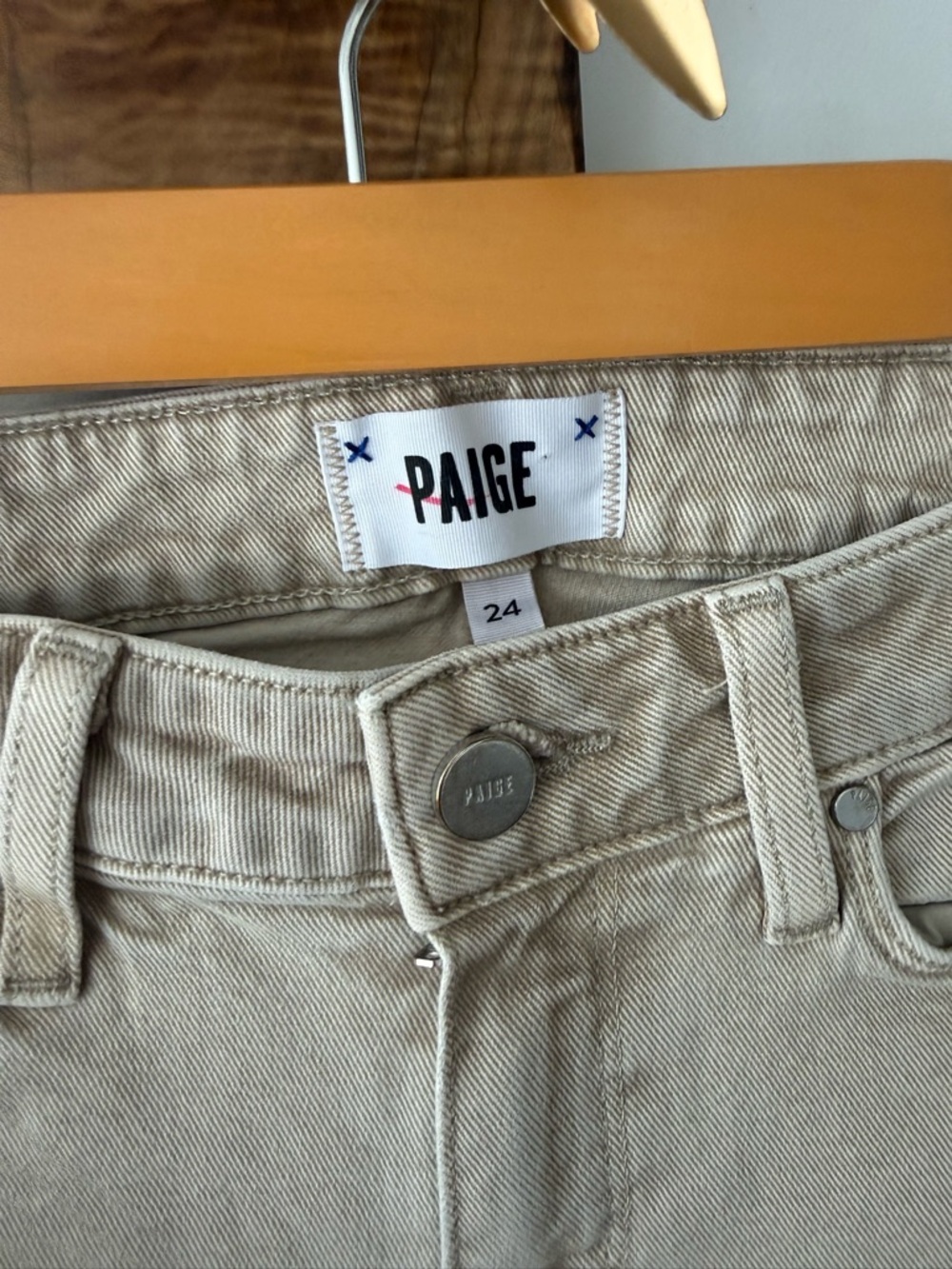PAIGE Light Beige Skinny Jeans(24)
